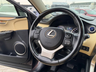 Lexus NX Series foto 9