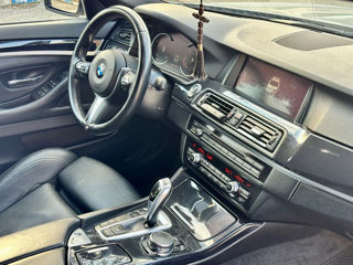 BMW 5 Series foto 8