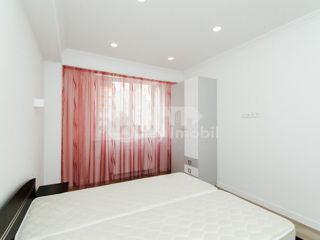 Apartament cu 2 camere, 65 m², Telecentru, Chișinău foto 9