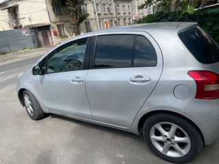 Toyota Yaris foto 7