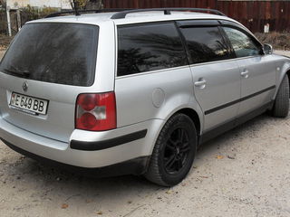 Volkswagen Passat foto 2