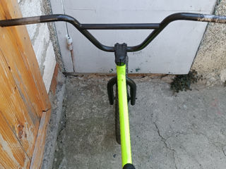 Vînd Bmx 1500 lei foto 6