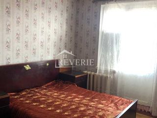 Se vinde apartament cu 3 camere Cahul Centru foto 2