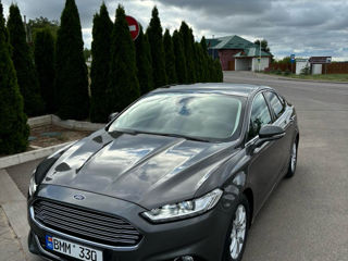 Ford Mondeo foto 1