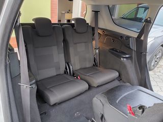 Renault Grand Scenic foto 9