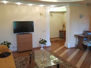 Apartament cu 3 odăi în chirie. foto 10