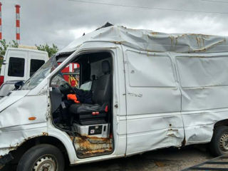 Cumparam orice bus accidentat la pret urgent-banii pe loc !