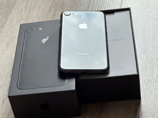iPhone 8 black 256gb foto 8