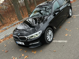 BMW 5 Series foto 4