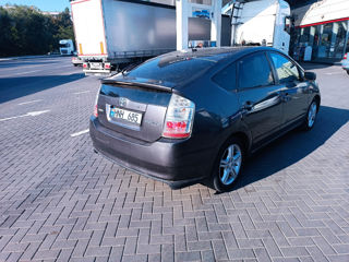 Toyota Prius foto 4