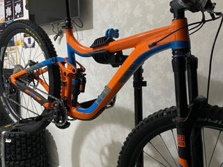 Giant Reign M 27.5