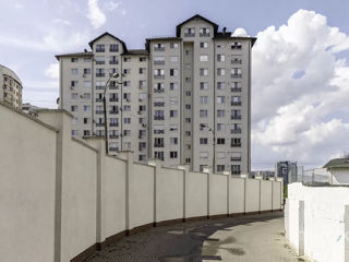 Apartament cu 3 camere, 99 m², Botanica, Chișinău foto 13