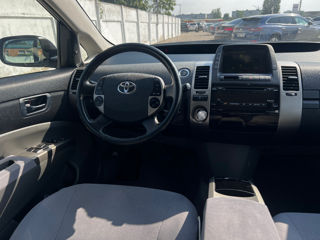 Toyota Prius foto 7