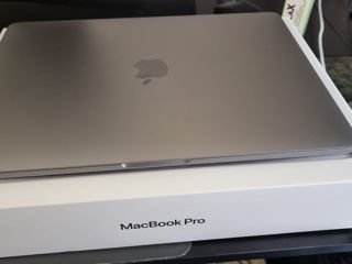 Продам Macbook pro m2