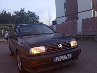 Volkswagen Vento foto 3