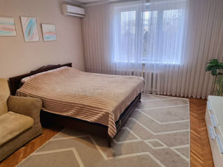 Apartament cu 1 cameră, 38 m², Botanica, Chișinău foto 2