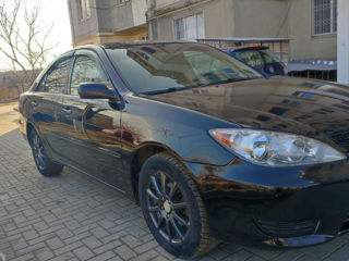 Toyota Camry foto 2