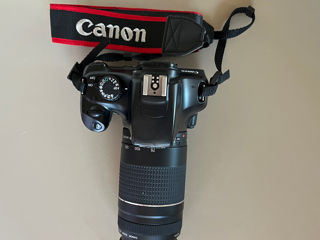 Vând Canon EOS 1100 D foto 2
