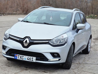 Renault Clio foto 8