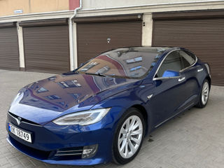 Tesla Model S foto 9