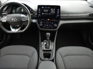 Hyundai IONIQ foto 6