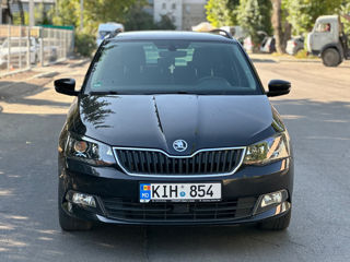 Skoda Fabia фото 1