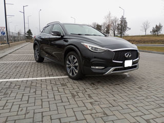 Infiniti QX30 foto 3