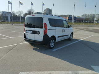 Opel Combo foto 9