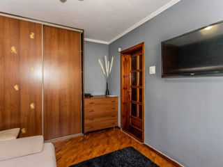 Apartament cu 2 camere, 59 m², Centru, Chișinău foto 2