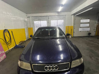 Audi A4 foto 4