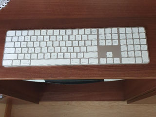 Apple keyboard cu touch ID