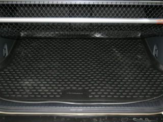 Toyota RAV 4 2006-2012. Полиуретановые коврики с бортами. Covorase auto poliuretan. Защита картера. foto 2