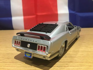 1:24 American Muscle Cars foto 6