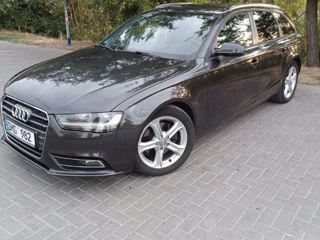 Audi A4 foto 1