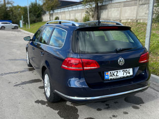 Volkswagen Passat foto 4