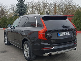 Volvo XC90 foto 2