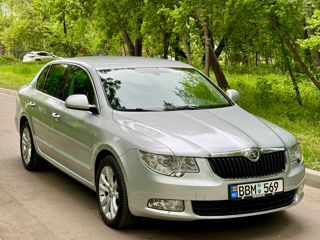 Skoda Superb foto 3