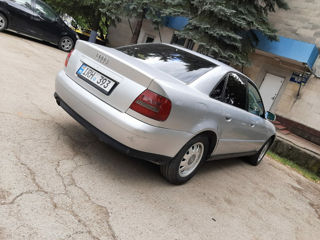 Audi A4 foto 4