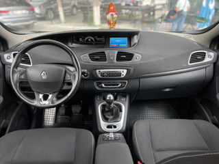 Renault Grand Scenic foto 11