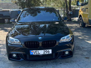 BMW 5 Series foto 7