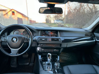 BMW 5 Series foto 9