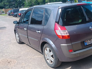 Renault Grand Scenic foto 3