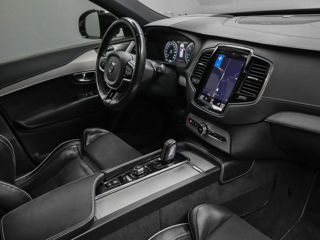 Volvo XC90 foto 9