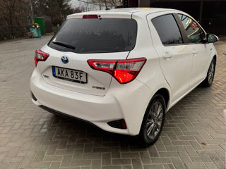 Toyota Yaris foto 6