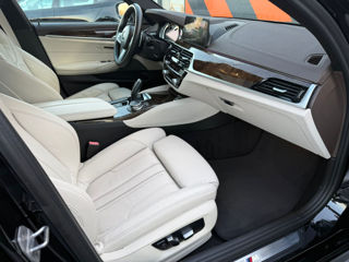 BMW 5 Series foto 17