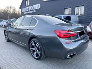 BMW 7 Series foto 2