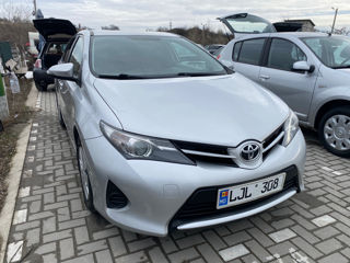 Toyota Auris foto 2