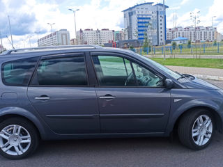 Renault Scenic foto 9