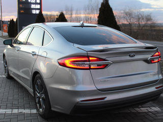 Ford Fusion foto 4