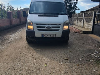 Ford Transit Courier foto 3